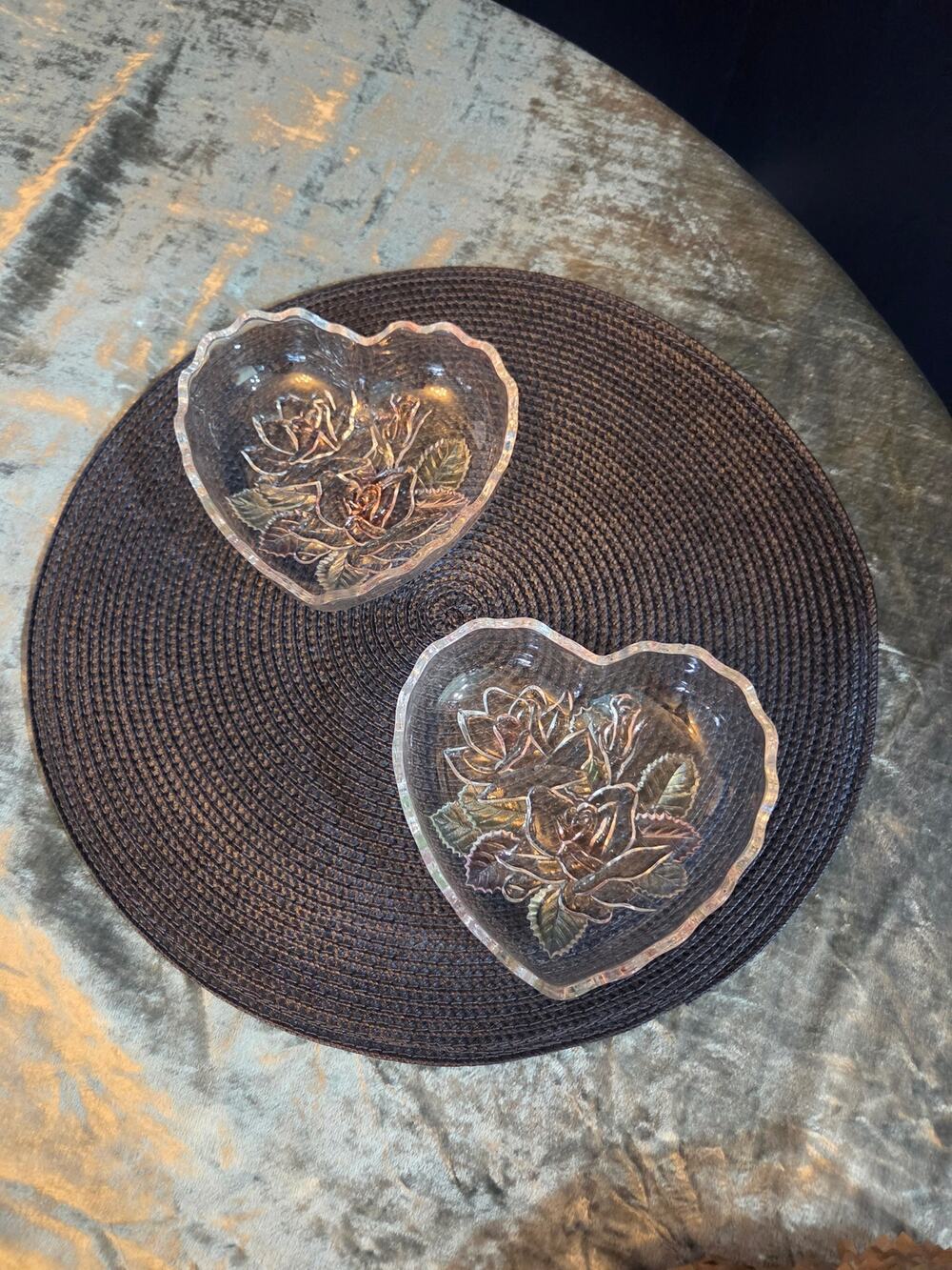 2 vintage heart-shaped glass bowl, Studio Nova by Mikasa